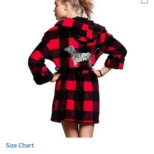 Victoria’s Secret Pink Plush Robe